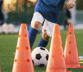 marker-atau-disc-cone-alat-penting-dalam-latihan-sepak-bola