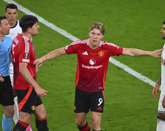 alasan-hojlund-yang-berani-menolak-tim-ac-milan