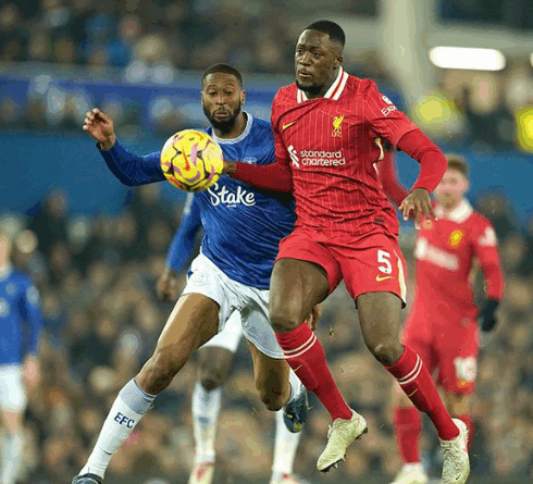 Buruknya Permainan Konate di laga Liverpool vs Bournemouth