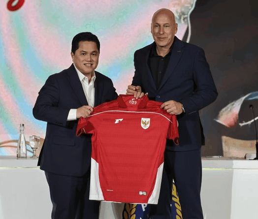 erick-thohir-masih-ingin-pertahankan-alexander-zwiers