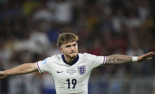 Bintang Muda Sepakbola Bersinar di Pertandingan Pekan Ini